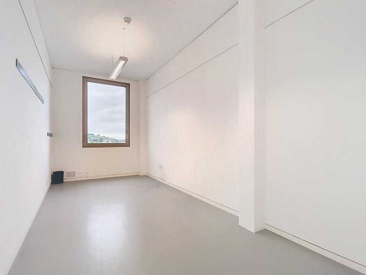 Surface commerciale de 300 m2